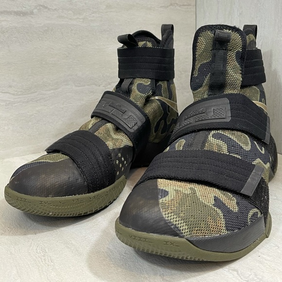 zoom lebron soldier 10 camo
